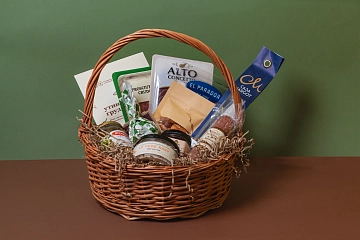 Подарочная корзина «Мясной ажиотаж»