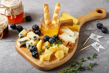 Доска для сервировки Сантеро маленькая «Сырный Сомелье»