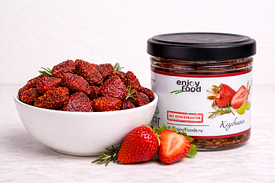 Вяленая клубника с травами Enjoy Food, 125г