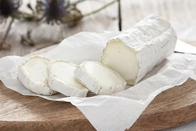 Сыр мягкий Мон Флер из козьего молока, 50%, 120 г