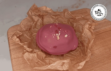 Шоколадный медиант «Сырный сомелье» Дорблю-Клубника 50 г