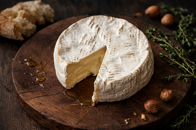 Сыр Камамбер "Белый Камень"