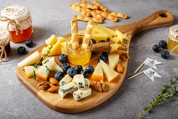 Доска для сервировки Сантеро большая «Сырный Сомелье»