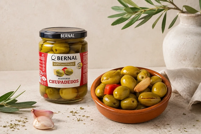 Оливки CHUPADEDOS Bernal с/к, 250 г