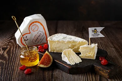 Сыр мягкий «ЛАВЧИЗ» из коровьего молока Раниталь