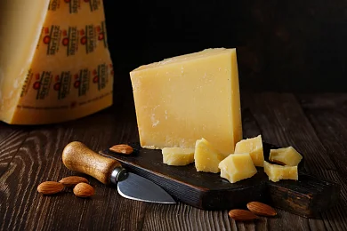 Сыр Сбринц 45% «Margot Fromages S.A»