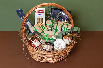 Гастрономическая корзина «Все включено»